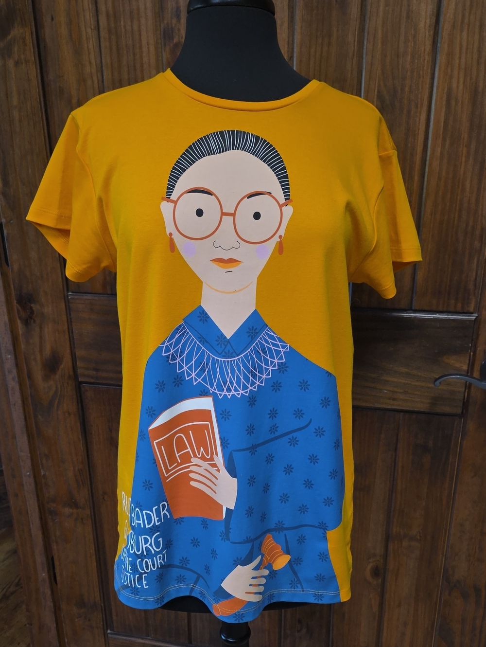 Piccolina brand Trailblazer t-shirt Featuring Ruth Bader Ginsburg - SIze L